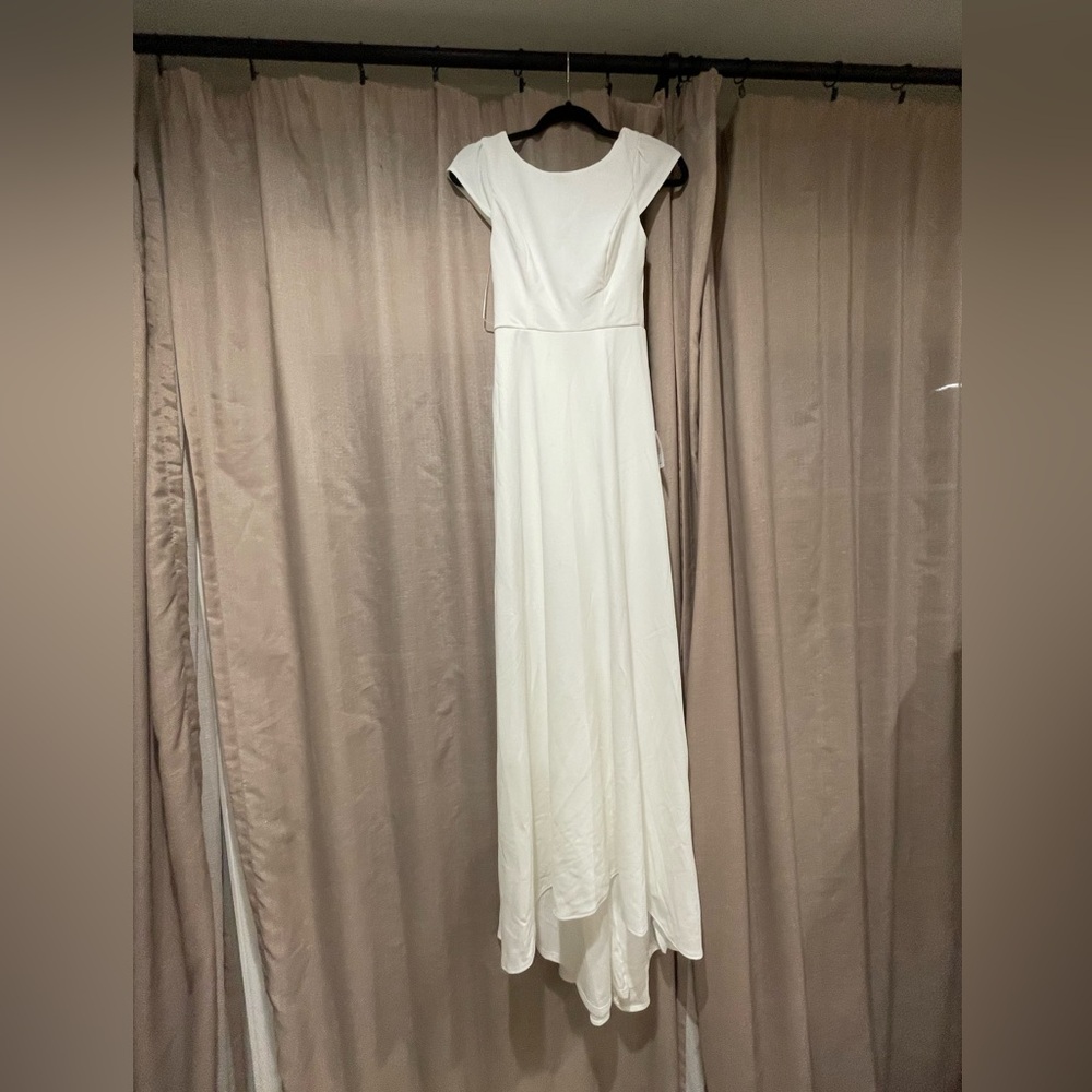 ✨long white dress✨